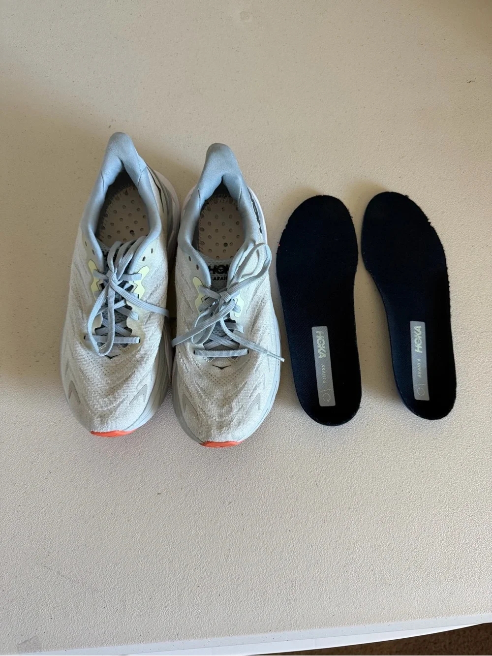 Hoka One One Arahi 6 running women’s shoes in a light blue